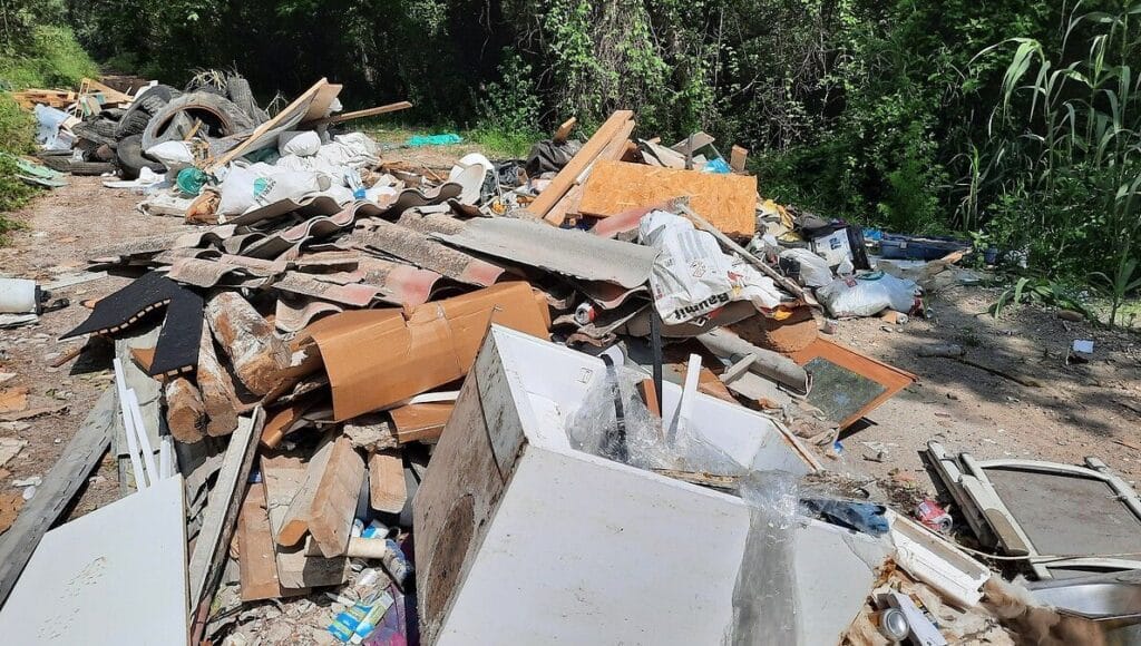 , Dépôts sauvages : 279 PV en 20 mois, la caméra mobile de Montélimar fait recette