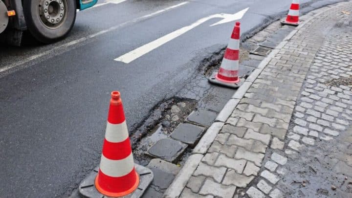 , Dommages causés par des nids-de-poule dans la flotte : qui paie ?
